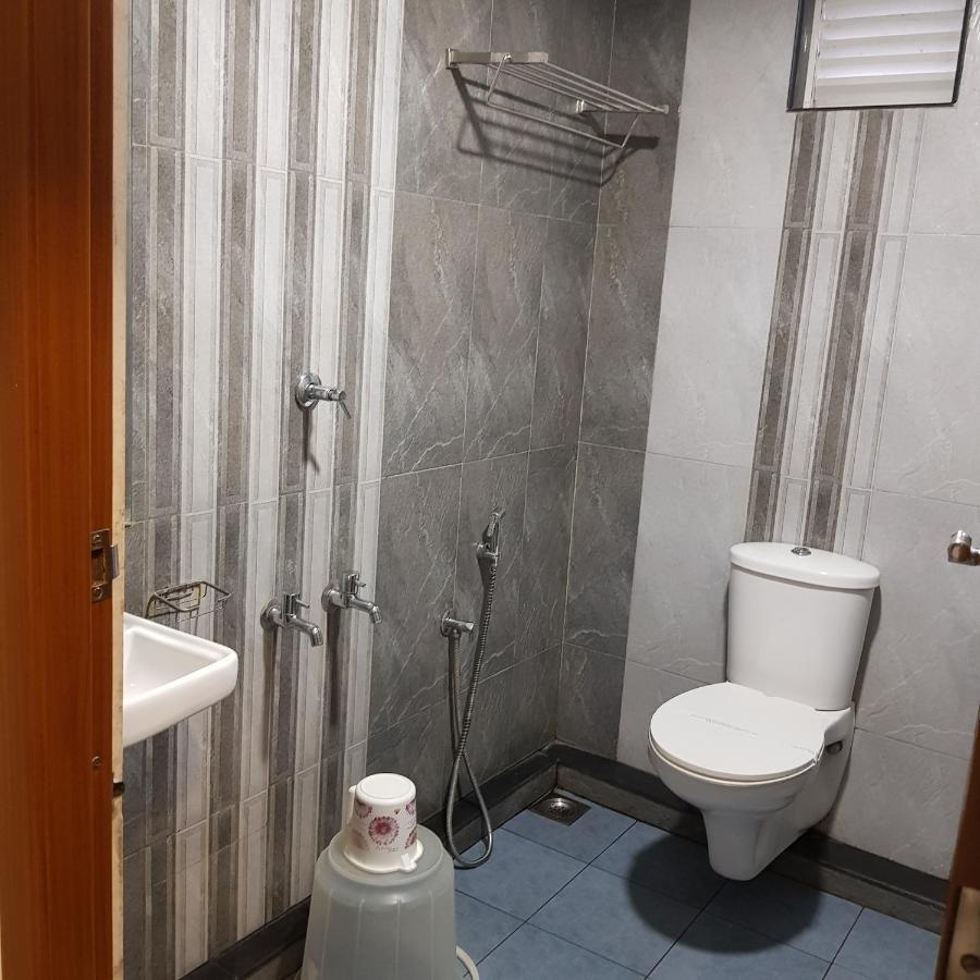 The Galaxy Suites Kochi Exterior photo